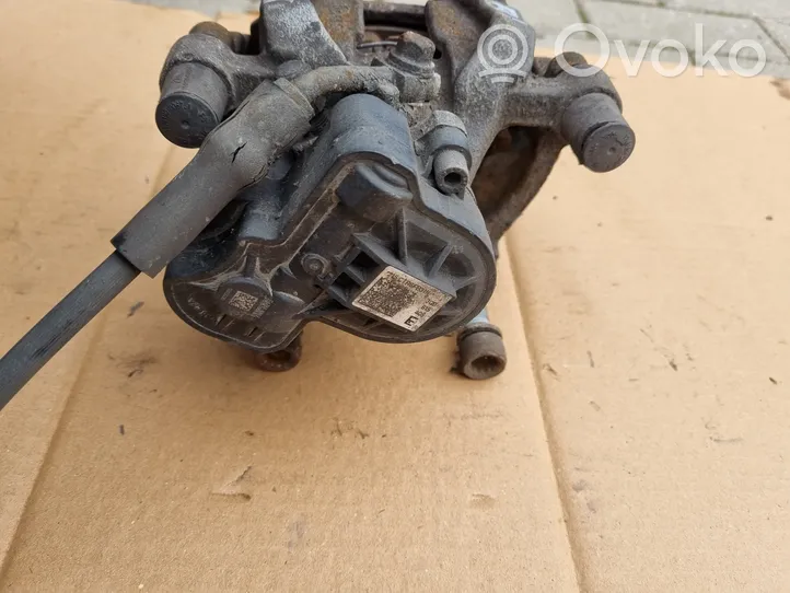 Volkswagen PASSAT B8 Rear brake caliper 3Q0615405E