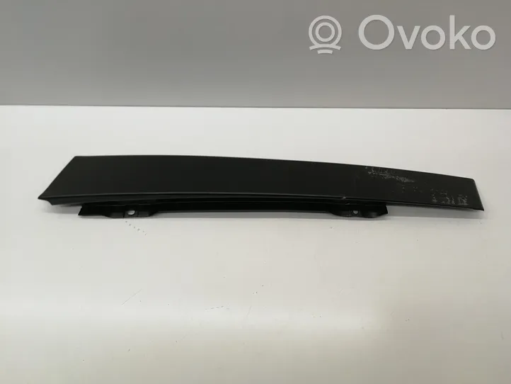 Volkswagen Caddy Front door glass trim molding 2K0837902