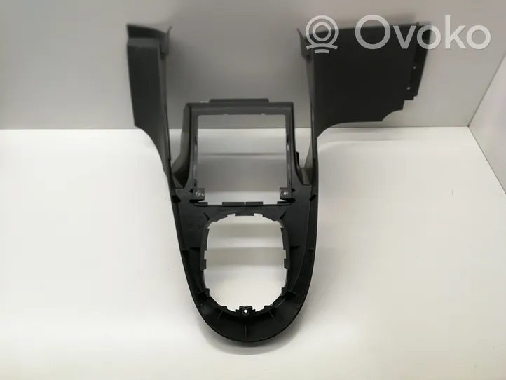 Volkswagen Caddy Rivestimento in plastica cornice della leva del cambio 2K1863475