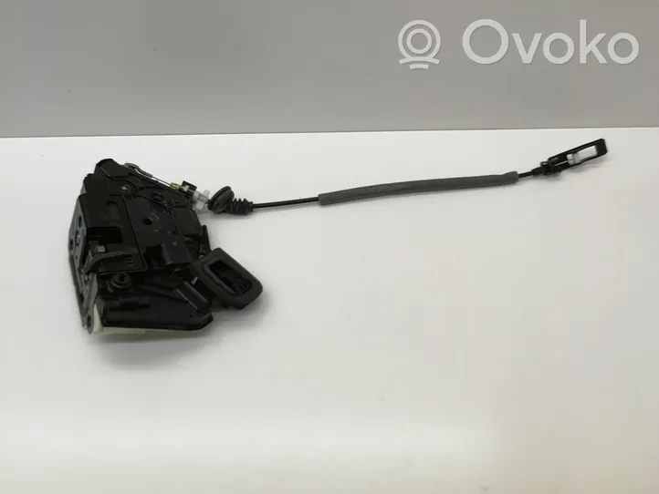 Volkswagen Golf VII Rear door lock 5K4839016Q