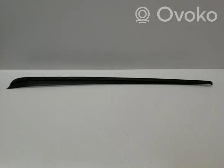 Volkswagen PASSAT B8 Windshield trim 3G0854327