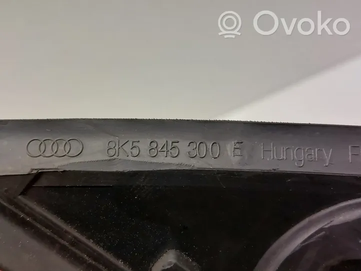 Audi A4 S4 B8 8K Fenêtre latérale avant / vitre triangulaire 8K5845300E