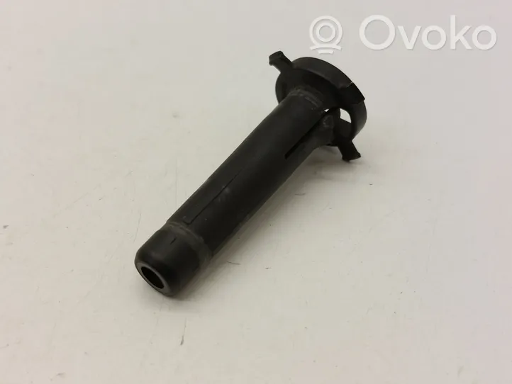 Audi A4 S4 B8 8K Staffa del pannello di supporto del radiatore WHT001506