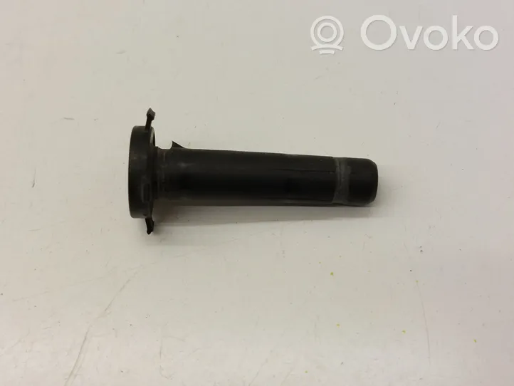 Audi A4 S4 B8 8K Staffa del pannello di supporto del radiatore WHT001506