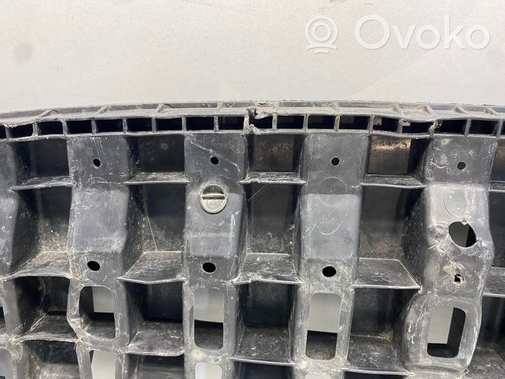 Toyota Aygo AB10 Osłona pod zderzak przedni / Absorber 526180H030