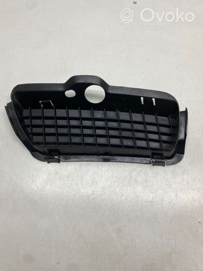 Volkswagen Golf III Grille antibrouillard avant 1H6853665