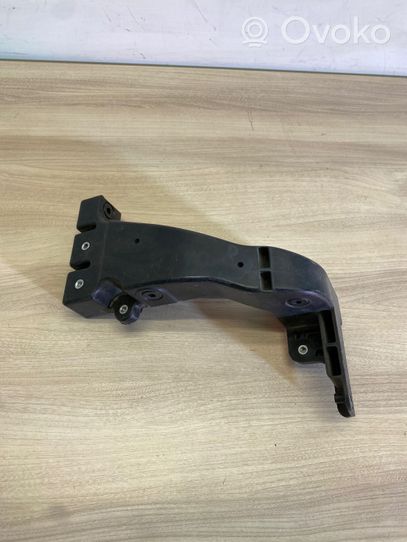 Hyundai i40 Staffa del pannello di supporto del radiatore 641463z000