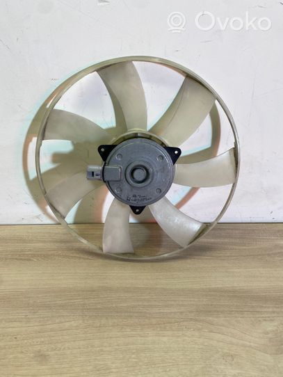 Toyota RAV 4 (XA40) Ventilatore di raffreddamento elettrico del radiatore 1636328170