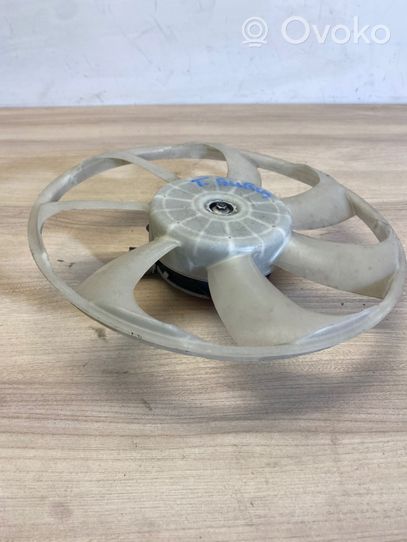 Toyota Auris E180 Ventiliatora propellers 163630t090