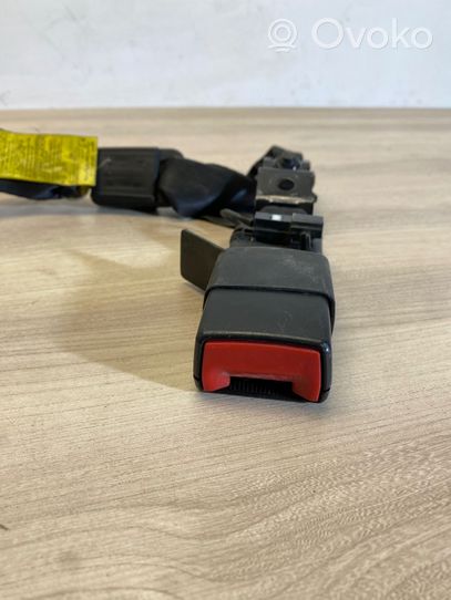 Toyota Avensis T270 Middle seatbelt (rear) 609311300a