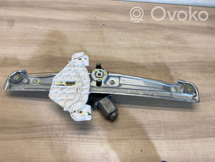 Hyundai Tucson IV NX4 Front door window regulator motor 82450n7010