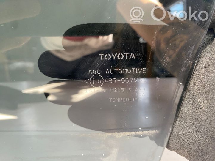 Toyota RAV 4 (XA50) Fenster Scheibe Tür hinten E643R007953