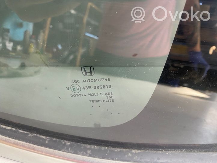 Honda CR-V Szyba karoseryjna drzwi tylnych E643r005814