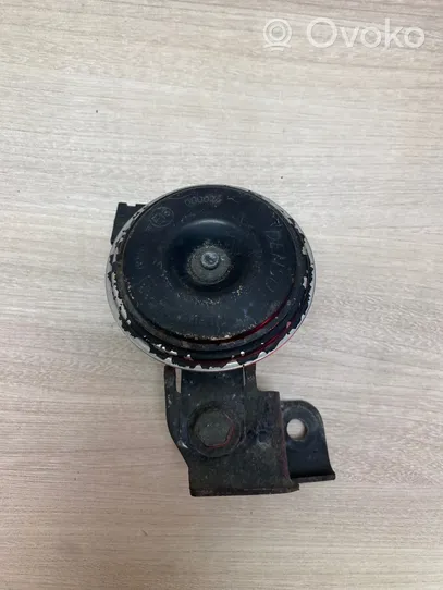 Toyota Yaris Horn signal 865200d140