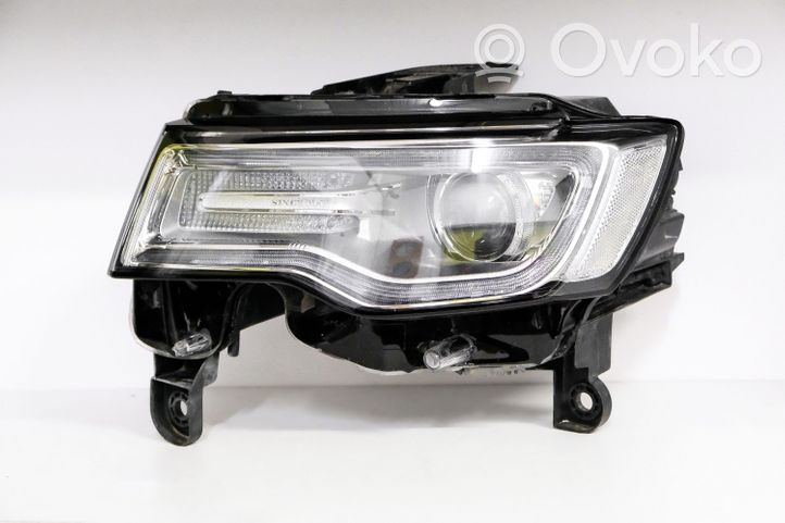 Jeep Grand Cherokee Lampa przednia 68111035AF