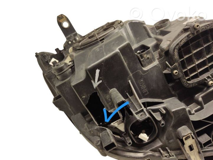 BMW 7 G11 G12 Lampa przednia 7408723