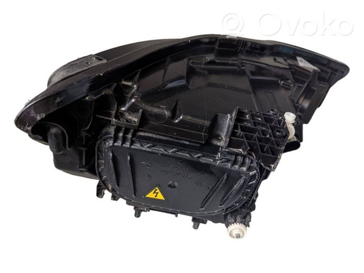 Audi A6 S6 C7 4G Lampa przednia 4G0941043C