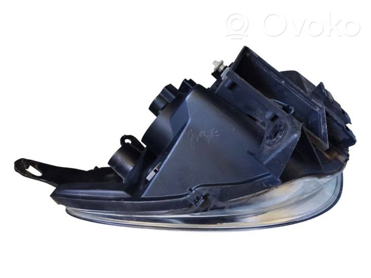 Citroen C5 Lampa przednia 9639319980