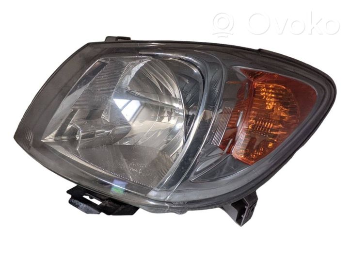 Toyota Hilux (N140, N150, N160, N170) Faro delantero/faro principal 811500K011