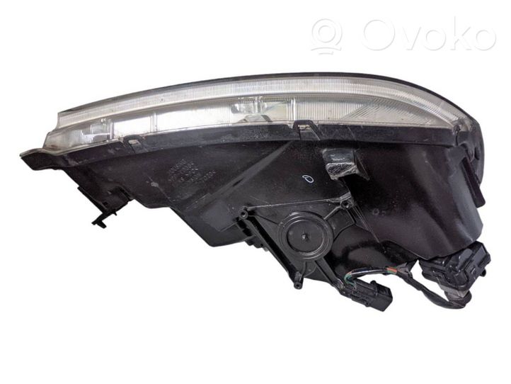 Mitsubishi Lancer X Lampa przednia 2141172RLDEM