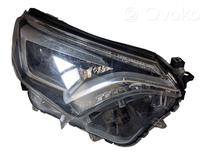 Toyota RAV 4 (XA40) Faro/fanale 8113042650