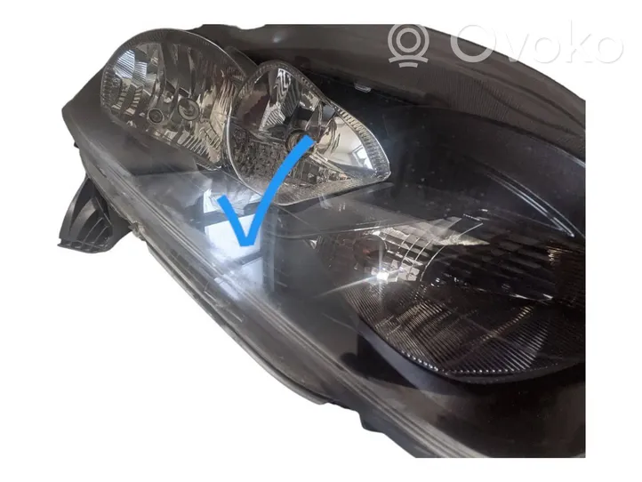 Ford Transit -  Tourneo Connect Lampa przednia 90070363