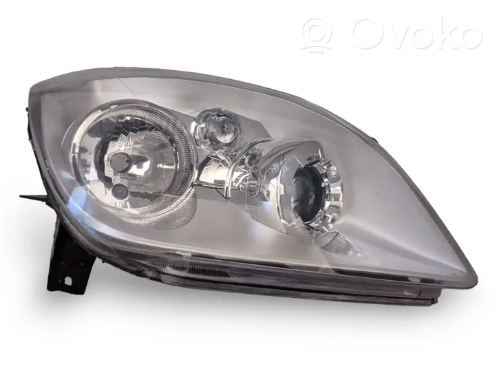 Opel Tigra B Lampa przednia 89311089