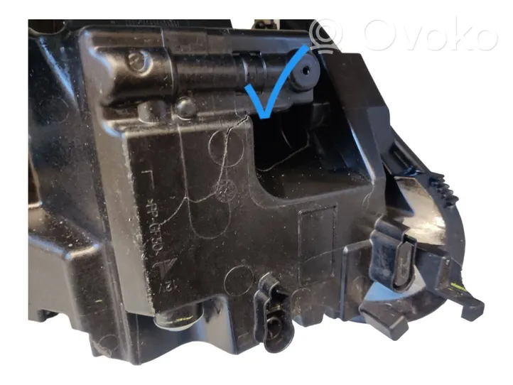 BMW X5 G05 Lampa przednia 5A2798101