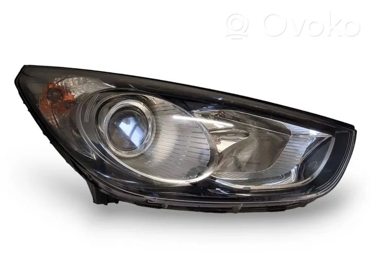 Hyundai ix35 Lampa przednia 921012Y020