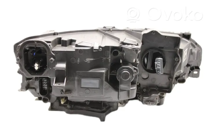 Volvo S90, V90 Lampa przednia 31386170