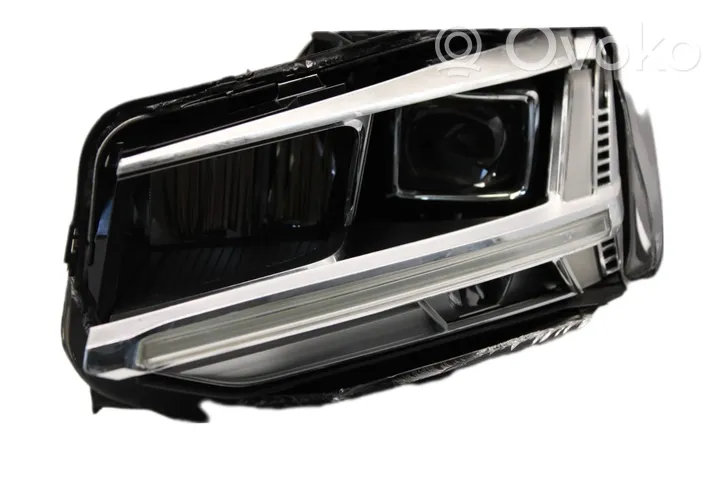 Audi Q2 - Lampa przednia 90083596