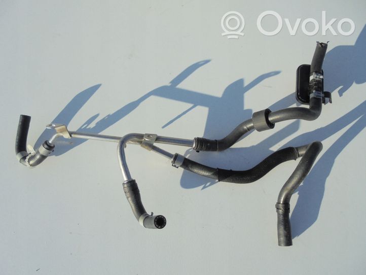 Seat Ateca Fuel line/pipe/hose 5Q0130295J