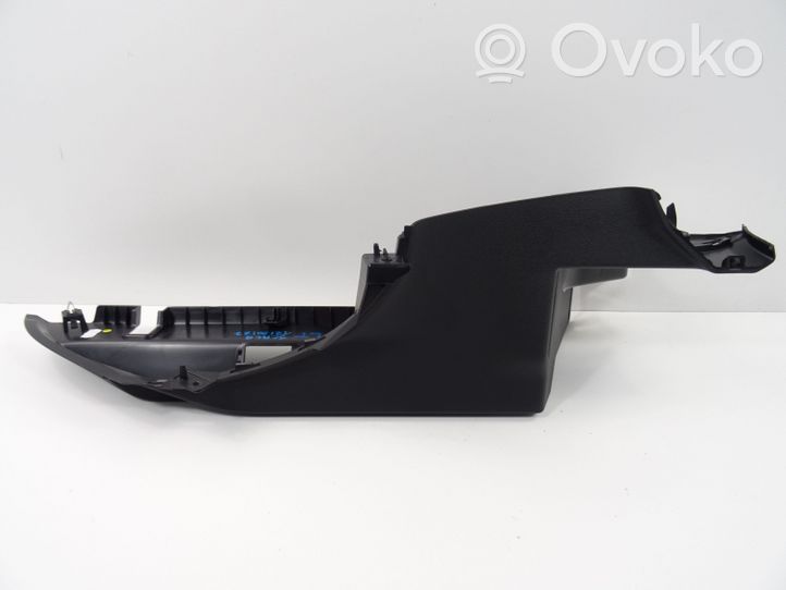 Skoda Scala Altro elemento di rivestimento bagagliaio/baule 657867761B