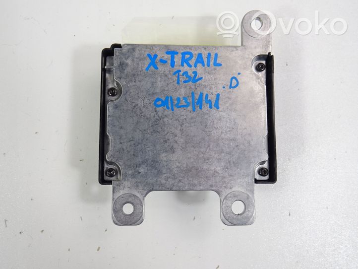 Nissan X-Trail T32 Airbag control unit/module 988204CG0A