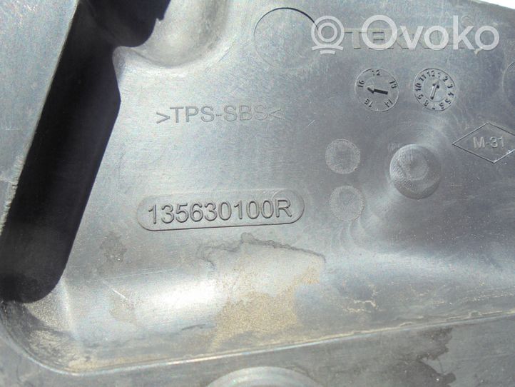 Nissan X-Trail T32 Osłona paska / łańcucha rozrządu 135630100R