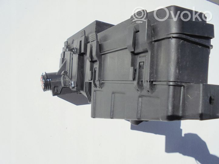 Nissan X-Trail T32 Fuse module 284B75NA0A