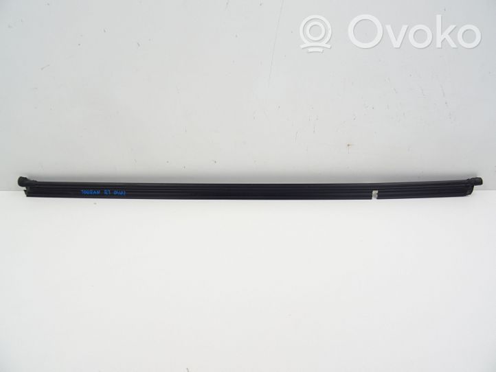 Volkswagen Touran III Other exterior part 5TA839479