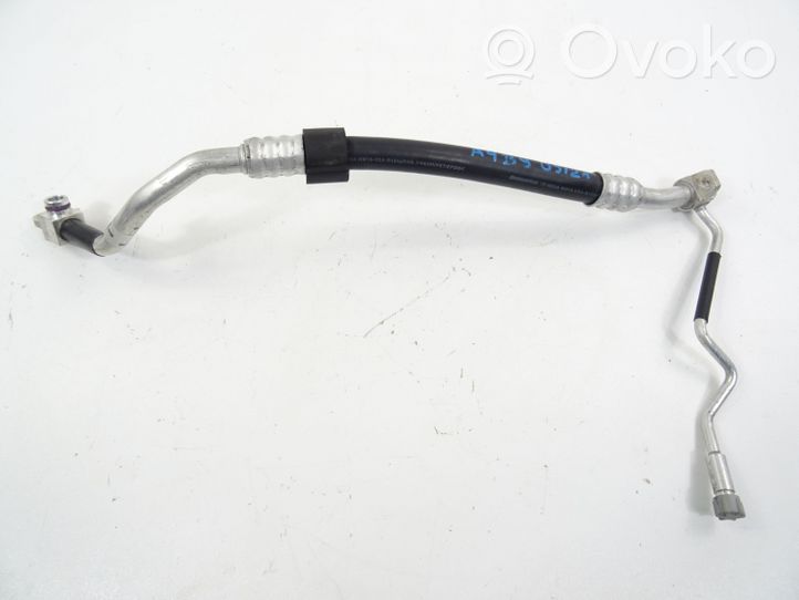 Audi A4 S4 B9 Tubo flessibile aria condizionata (A/C) 8W1816740