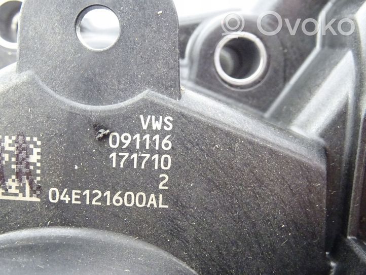 Audi A3 S3 8V Vesipumppu 04E121042M