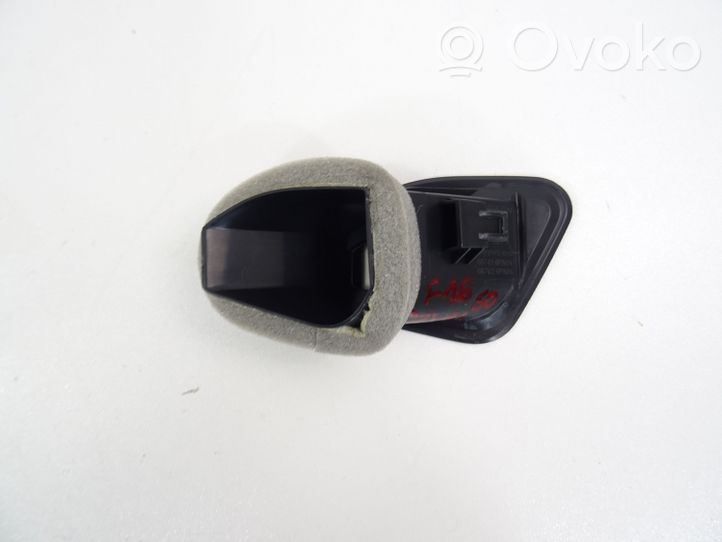 Nissan Juke II F16 Copertura griglia di ventilazione laterale cruscotto 687416PA0A