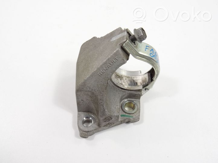 Nissan Juke II F16 Staffa del cuscinetto di supporto dell’albero di trasmissione 397743238R