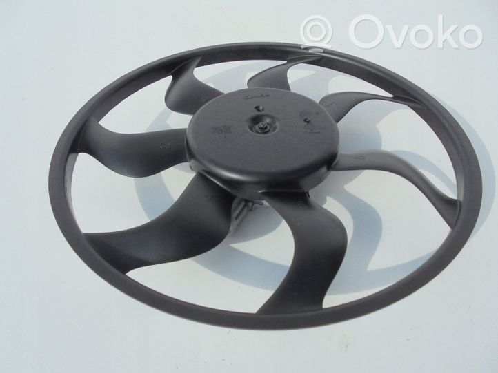 Nissan Micra K14 Ventilatore di raffreddamento elettrico del radiatore A16111779D