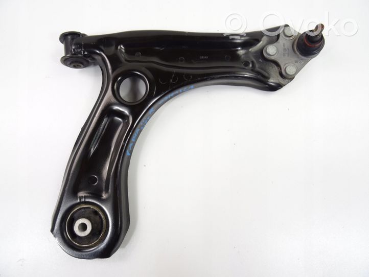 Skoda Fabia Mk3 (NJ) Braccio di controllo sospensione anteriore inferiore/braccio oscillante 6R0407152F