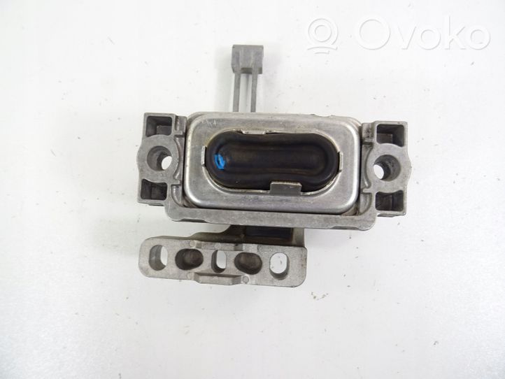 Volkswagen Tiguan Supporto di montaggio del motore 5Q0199262DE