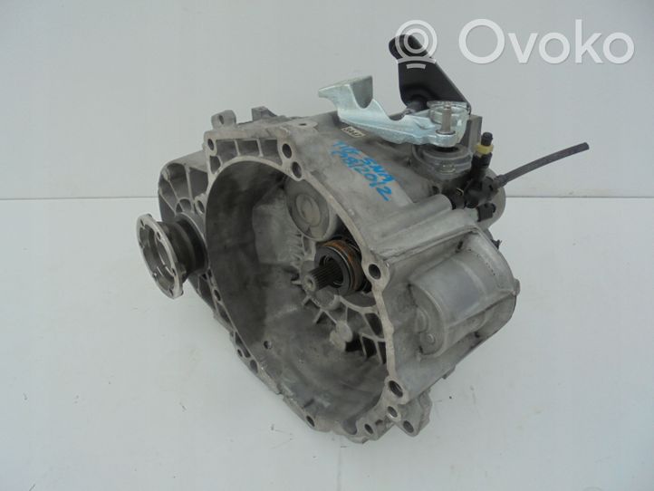 Volkswagen Tiguan Mechaninė 6 pavarų dėžė 02Q301107