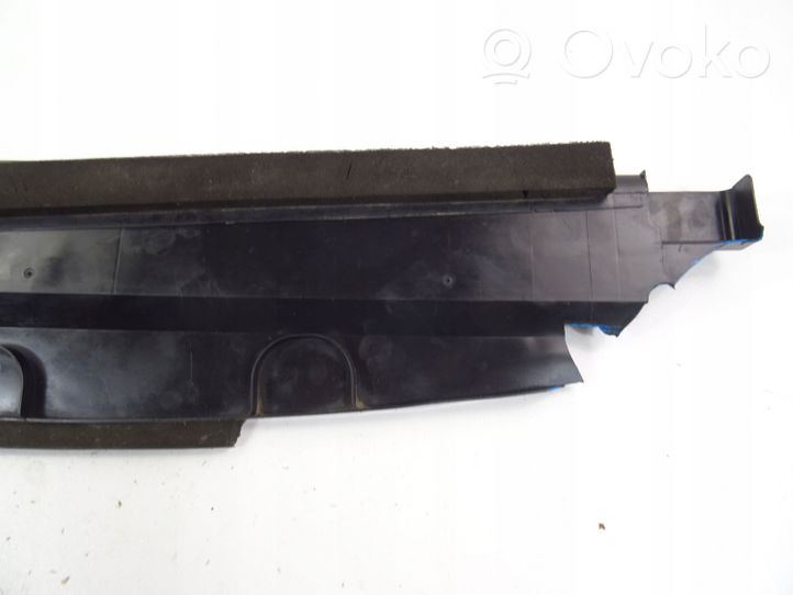 Nissan Qashqai Déflecteur d'air de radiateur de refroidissement 215794EA0A