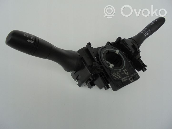 Nissan Qashqai Commodo, commande essuie-glace/phare 479454BA0A