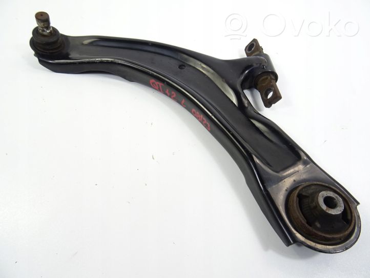 Nissan Qashqai Triangle bras de suspension inférieur avant 2810ST1