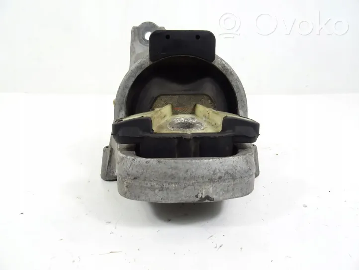 Audi A4 S4 B9 8W Valvola di depressione sul supporto motore 8W0199371CP