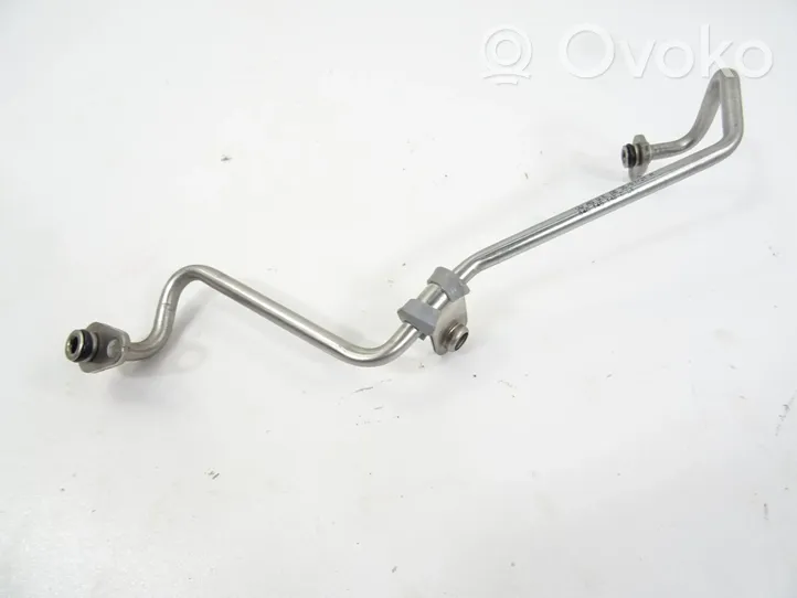 Volkswagen Amarok Gearbox oil cooler pipe/hose 04CC145140C